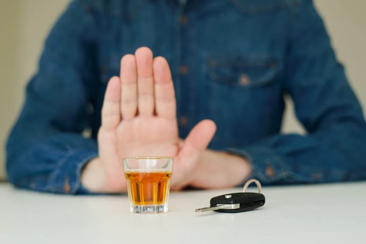 Czy zabierają prawo jazdy za jazdę pod wpływem alkoholu? Sprawdź konsekwencje