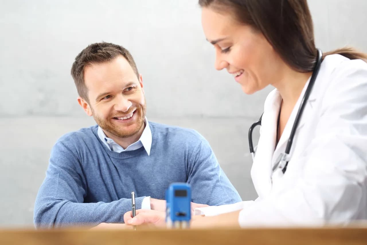 Kto płaci za badania lekarskie? Zaskakujące przepisy prawa pracy